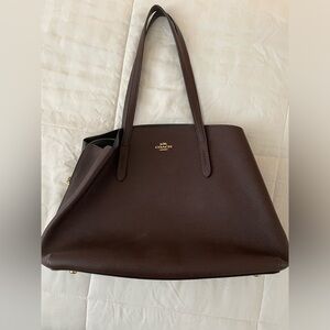 Barely used in pristine condition. Coach shoulder work bag